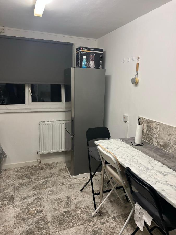 Accu Care Apartment Londra Dış mekan fotoğraf